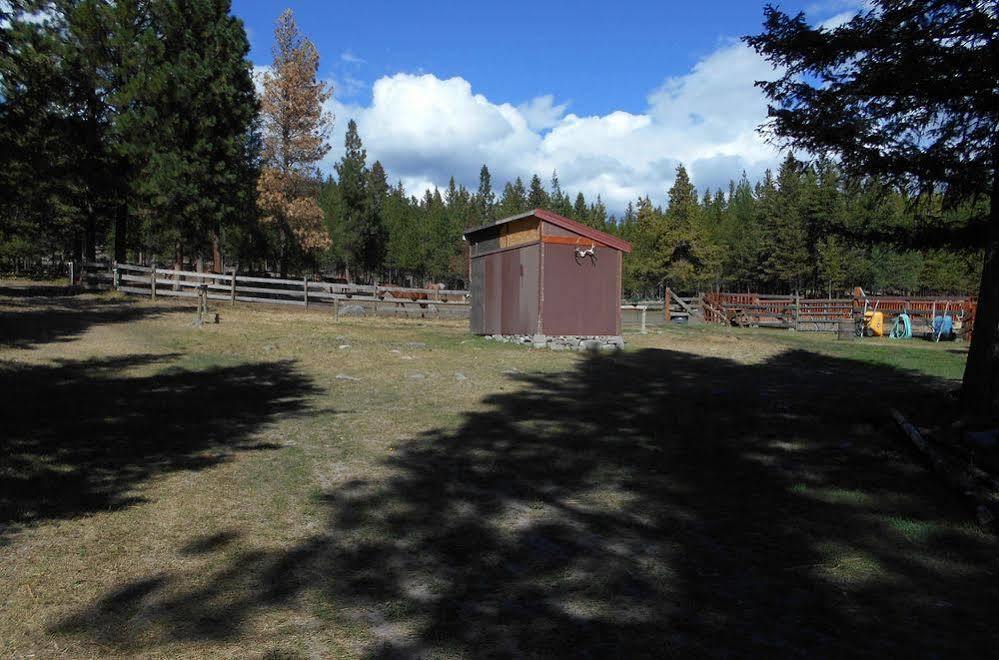 Dream Haven Guest Ranch Hotel Marion Exterior photo